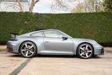 Porsche 911 T 992 Carrera 