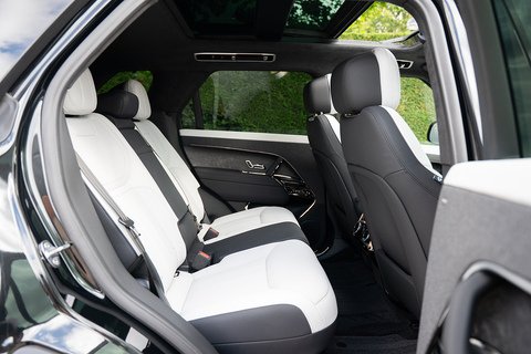 4.4 P530 V8 First Edition SUV 5dr Petrol Auto 4WD Euro 6 (s/s) (530 ps)