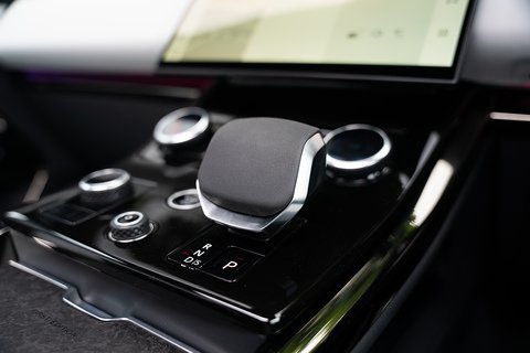 4.4 P530 V8 First Edition SUV 5dr Petrol Auto 4WD Euro 6 (s/s) (530 ps)