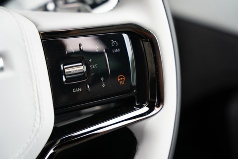 4.4 P530 V8 First Edition SUV 5dr Petrol Auto 4WD Euro 6 (s/s) (530 ps)