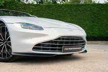 Aston Martin Vantage V8 