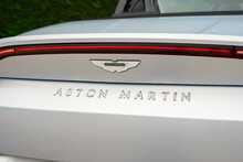 Aston Martin Vantage V8 