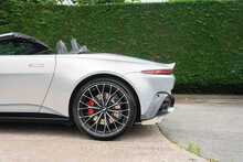 Aston Martin Vantage V8 