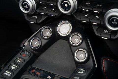 4.0 V8 Roadster 2dr Petrol Auto Euro 6 (510 ps)