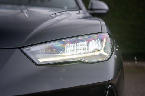 4.0 V8 BiTurbo S SUV 5dr Petrol Auto 4WD Euro 6 (666 ps)