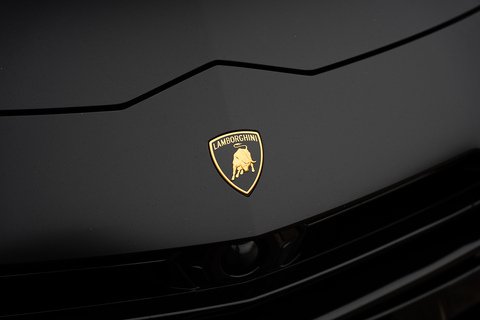 4.0 V8 BiTurbo S SUV 5dr Petrol Auto 4WD Euro 6 (666 ps)