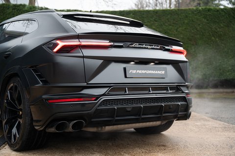 4.0 V8 BiTurbo S SUV 5dr Petrol Auto 4WD Euro 6 (666 ps)