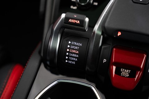 4.0 V8 BiTurbo S SUV 5dr Petrol Auto 4WD Euro 6 (666 ps)