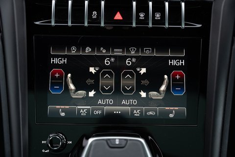 4.0 V8 BiTurbo S SUV 5dr Petrol Auto 4WD Euro 6 (666 ps)