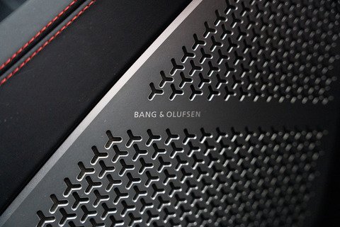 4.0 V8 BiTurbo S SUV 5dr Petrol Auto 4WD Euro 6 (666 ps)