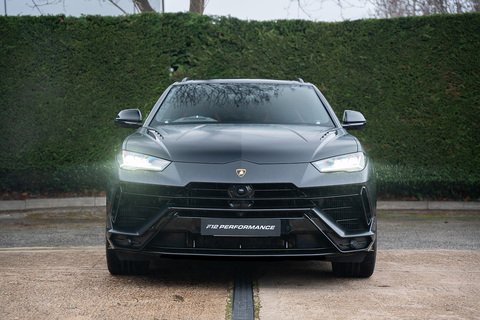 4.0 V8 BiTurbo S SUV 5dr Petrol Auto 4WD Euro 6 (666 ps)