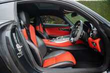 Mercedes-Benz AMG GT V8 BiTurbo S 