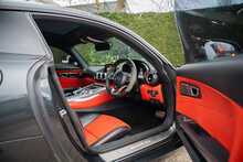 Mercedes-Benz AMG GT V8 BiTurbo S 