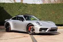 Porsche 911 T 992 Carrera 4 GTS 