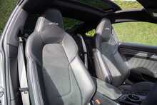 Porsche 911 T 992 Carrera 4 GTS 