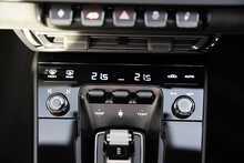 Porsche 911 T 992 Carrera 4 GTS 