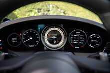 Porsche 911 T 992 Carrera 4 GTS 