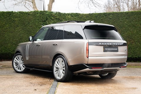 4.4 P530 V8 First Edition SUV 5dr Petrol Auto 4WD Euro 6 (s/s) (530 ps)