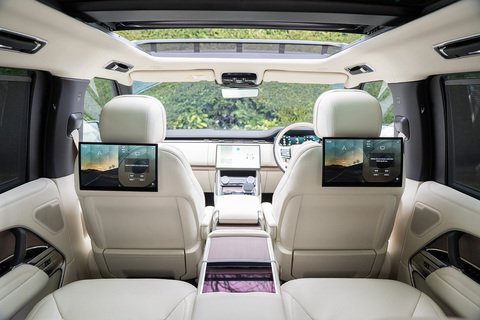 4.4 P530 V8 First Edition SUV 5dr Petrol Auto 4WD Euro 6 (s/s) (530 ps)