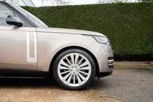 Land Rover Range Rover P530 V8 First Edition 