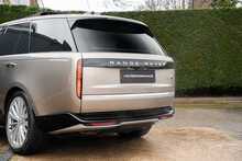 Land Rover Range Rover P530 V8 First Edition 