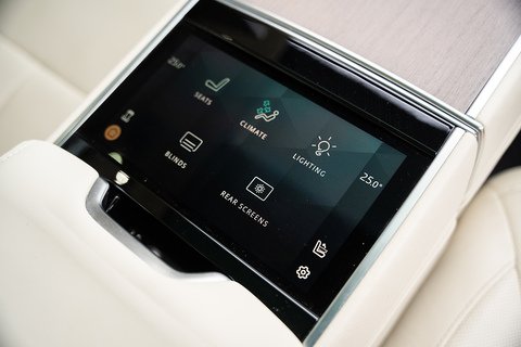 4.4 P530 V8 First Edition SUV 5dr Petrol Auto 4WD Euro 6 (s/s) (530 ps)