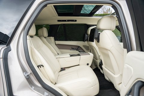 4.4 P530 V8 First Edition SUV 5dr Petrol Auto 4WD Euro 6 (s/s) (530 ps)