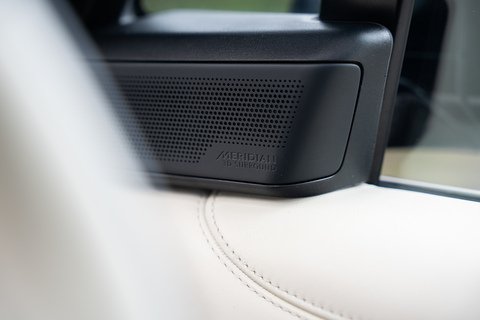 4.4 P530 V8 First Edition SUV 5dr Petrol Auto 4WD Euro 6 (s/s) (530 ps)