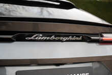 Lamborghini Urus V8 BiTurbo 