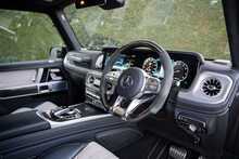 Mercedes-Benz G Class G63 V8 BiTurbo AMG Magno Edition 