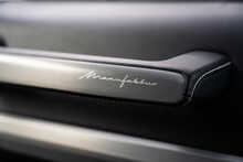 Mercedes-Benz G Class G63 V8 BiTurbo AMG Magno Edition 