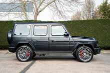 Mercedes-Benz G Class G63 V8 BiTurbo MHEV AMG Magno Edition 