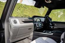 Mercedes-Benz G Class G63 V8 BiTurbo MHEV AMG Magno Edition 
