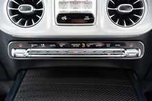 Mercedes-Benz G Class G63 V8 BiTurbo MHEV AMG Magno Edition 