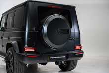 Mercedes-Benz G Class G63 V8 BiTurbo MHEV AMG Magno Edition 