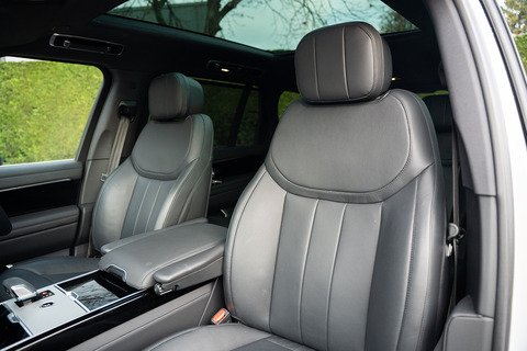 D350 MHEV HSE SUV 3.0 Automatic Diesel