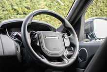 Land Rover Range Rover Sport P575 V8 SVR 