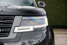 Land Rover Range Rover D300 MHEV SE 