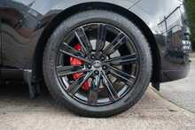 Land Rover Range Rover D300 MHEV SE 