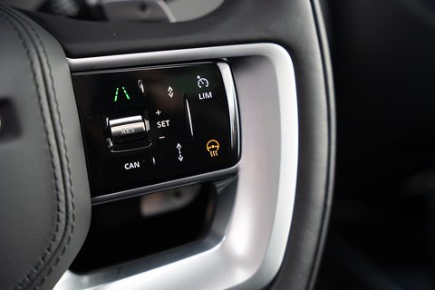 3.0 D300 MHEV SE SUV 5dr Diesel Auto 4WD Euro 6 (s/s) (300 ps)