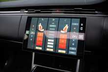 Land Rover Range Rover D300 MHEV SE 