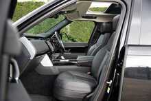 Land Rover Range Rover D300 MHEV SE 