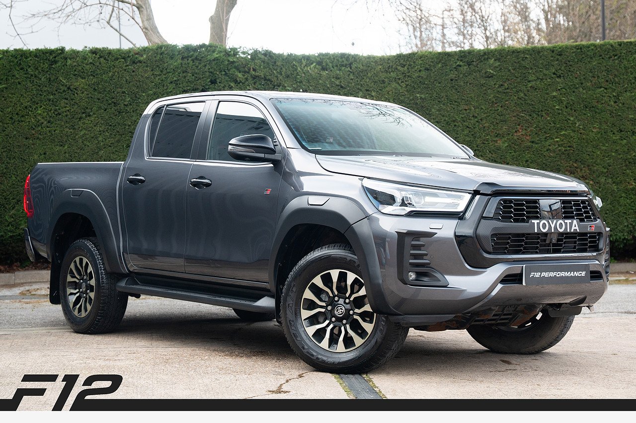 Toyota 2.8 D-4D GR SPORT Pickup Double Cab 4dr Diesel Auto 4WD Euro 6 (s/s) (204 ps)
