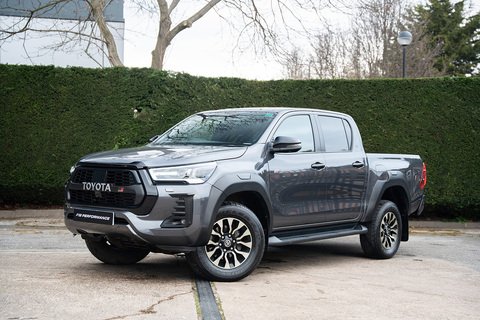 2.8 D-4D GR SPORT Pickup Double Cab 4dr Diesel Auto 4WD Euro 6 (s/s) (204 ps)