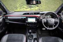 Toyota Hilux D-4D GR SPORT 