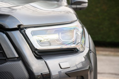 2.8 D-4D GR SPORT Pickup Double Cab 4dr Diesel Auto 4WD Euro 6 (s/s) (204 ps)