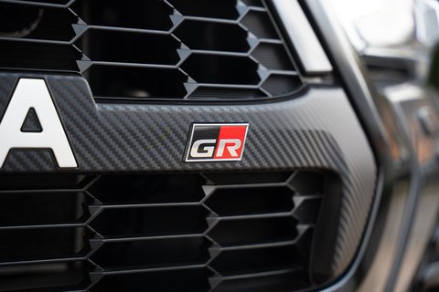 2.8 D-4D GR SPORT Pickup Double Cab 4dr Diesel Auto 4WD Euro 6 (s/s) (204 ps)