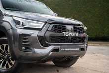 Toyota Hilux D-4D GR SPORT 