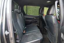 Toyota Hilux D-4D GR SPORT 