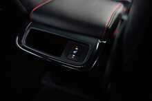 Toyota Hilux D-4D GR SPORT 